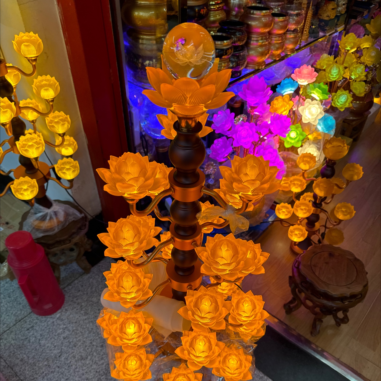 电子灯塑料制造莲花马灯 蜡烛灯设计 美观耐用安全环保生日布置气球支架大气球儿童户外大气球