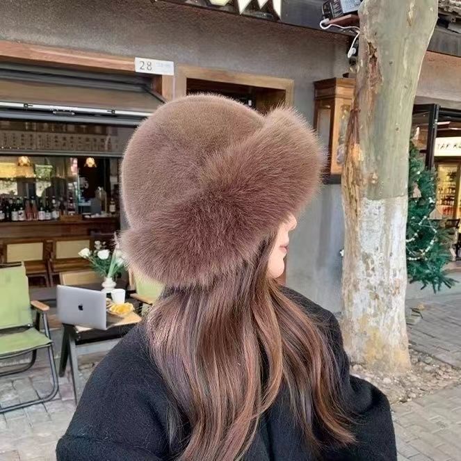 New style snow hat, faux fur fox fur hat, Lei Feng dome hat, Mongolian beret, warm and thick for winter Specification image