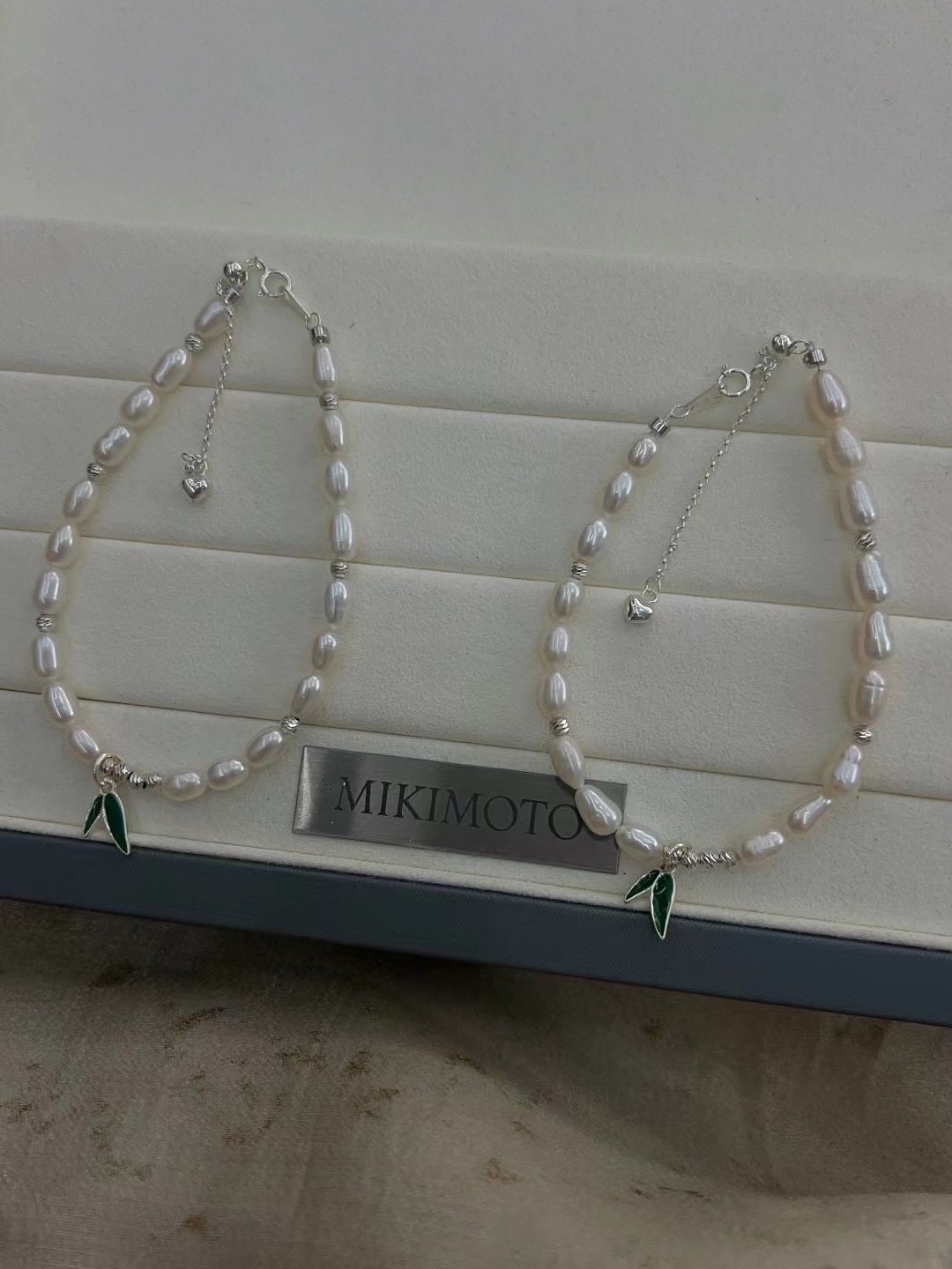 品名：新中式竹叶——氛围感小米粒设计款手链

-
禅意新中式款竹叶元素