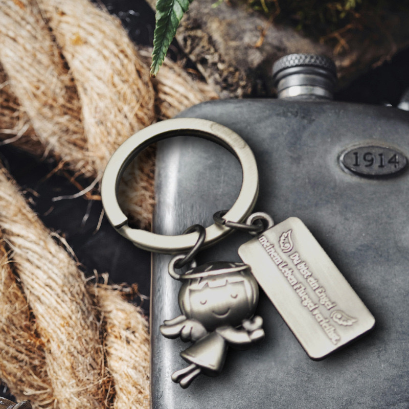 New Guardian Angel Keychain accessory pendant Creative gift Amazon Cross-border bestseller Metal keychain, keychain for women 2024 Cute Application Scenario