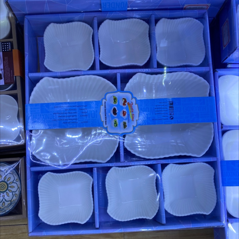 后厨陶瓷实物图