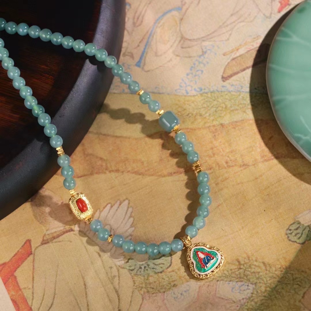 Jade necklace for women, Guatemalan blue water jade, silver-green plated mother, fashionable and exquisite silver jewelry necklace for women, patchwork style, elegant sweater chain, long style, versatile for women Specification image