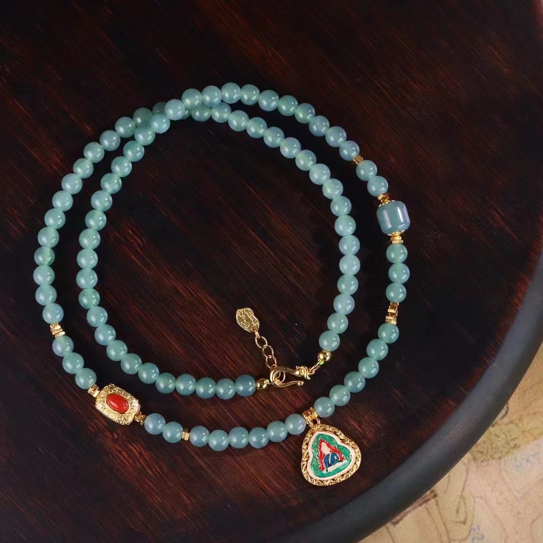 Jade necklace for women, Guatemalan blue water jade, silver-green plated mother, fashionable and exquisite silver jewelry necklace for women, patchwork style, elegant sweater chain, long style, versatile for women