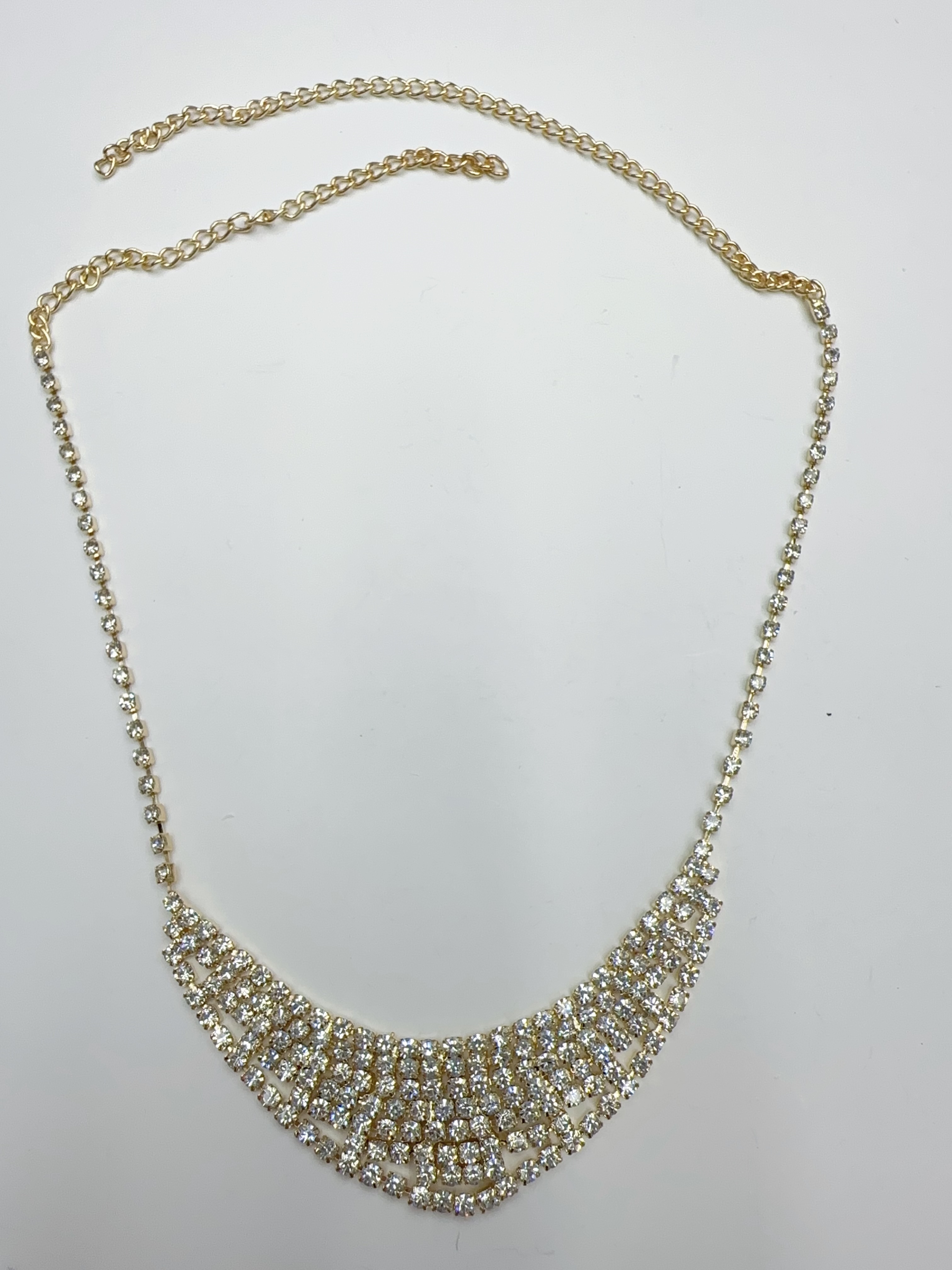 This necklace is a European and American full-diamond patchwork necklace, a choker collar, a trendy and individualistic neckchain, and a fashionable and niche design accessory detail image 3