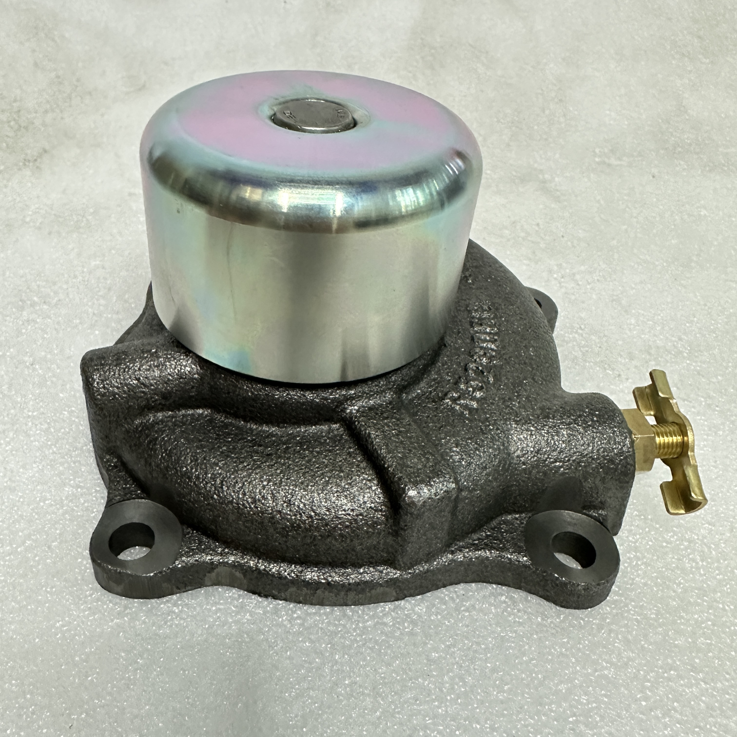 Auto parts for deer engine cooling pump RE545572