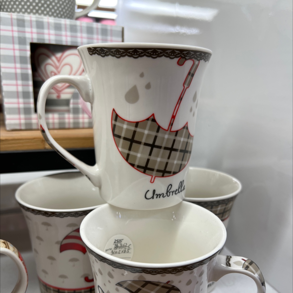 Risley Ceramics Wholesale mugs, souvenir cups, ceramic cups, mugs, ceramic cups