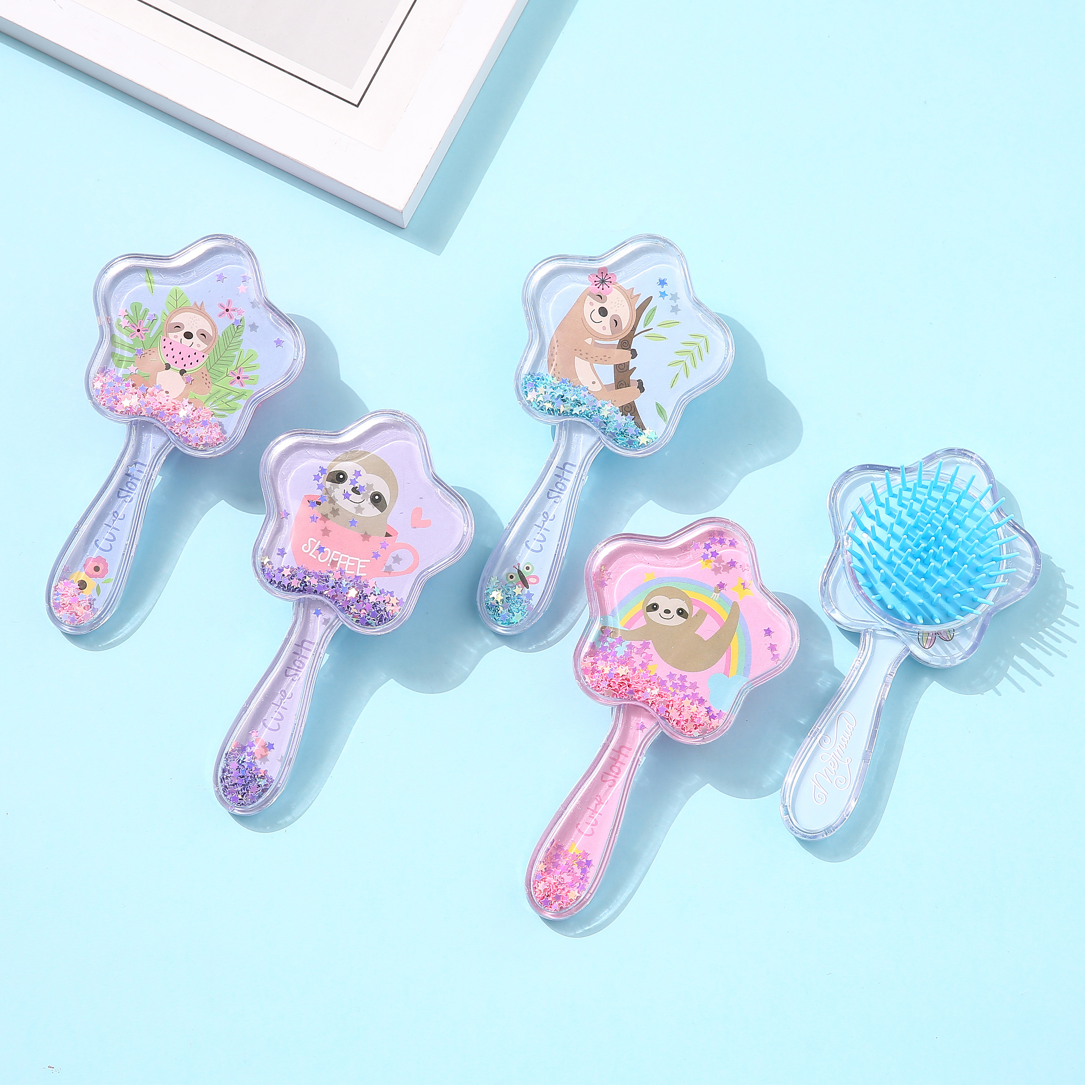 Children's massage comb, cute cartoon air cushion comb, airbag massage comb, children's high school girls' appearance level, Japanese-style curly hair accessory Specification image