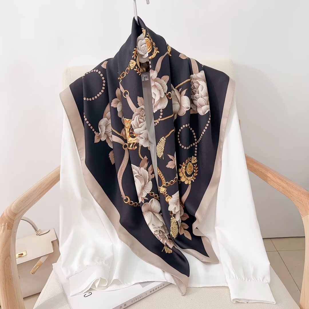 90 Square Scarf Twill Machine Printed Flower Chain Style Elegant 100 Popular Shawl Thin Sunscreen Simple Atmosphere Item Picture