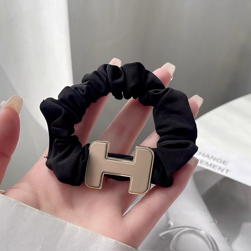 简约珍珠头绳字母大肠发圈高弹力耐用皮筋女扎头高端马尾发绳发饰详情图3