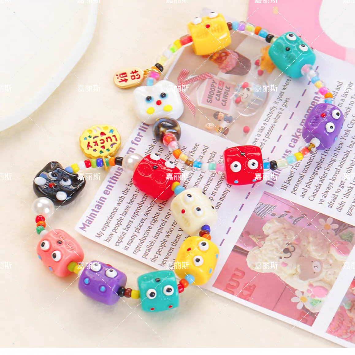 In 2023, Jialis Craft Jewelry Accessories Factory offers direct sales, wholesale and retail of bear-shaped decorative items details Picture