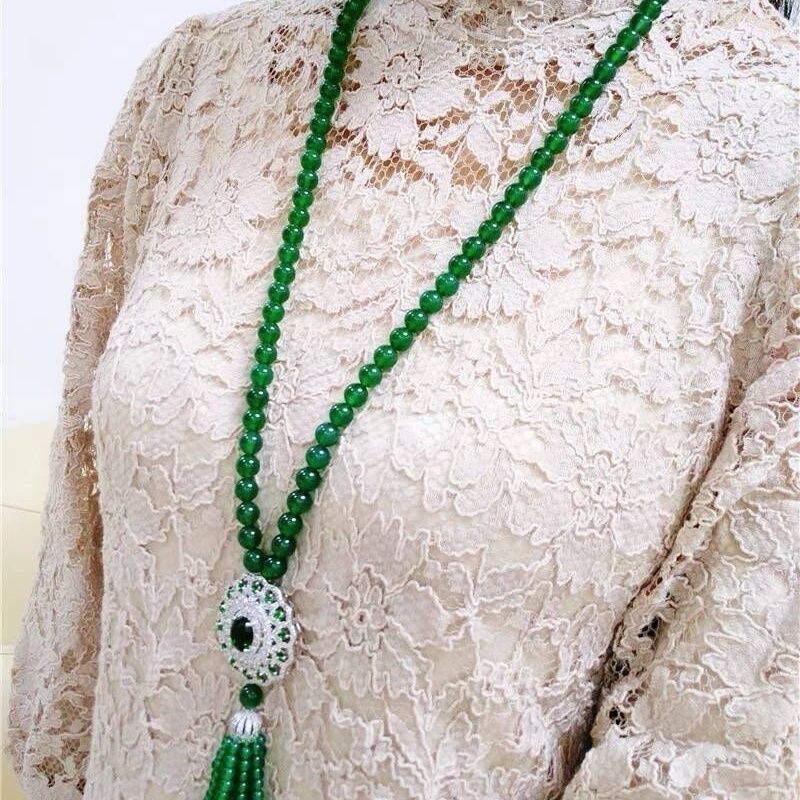 New green long tassel necklace, European and American retro fashion sweater chain, adjustable, cool neck, customizable luxury detail image 14
