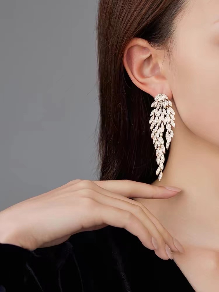 耳环女长款气质 高级感饰品女长款气质 耳钉女长款气质 优雅独特设计 精致耳饰礼物选择详情图2