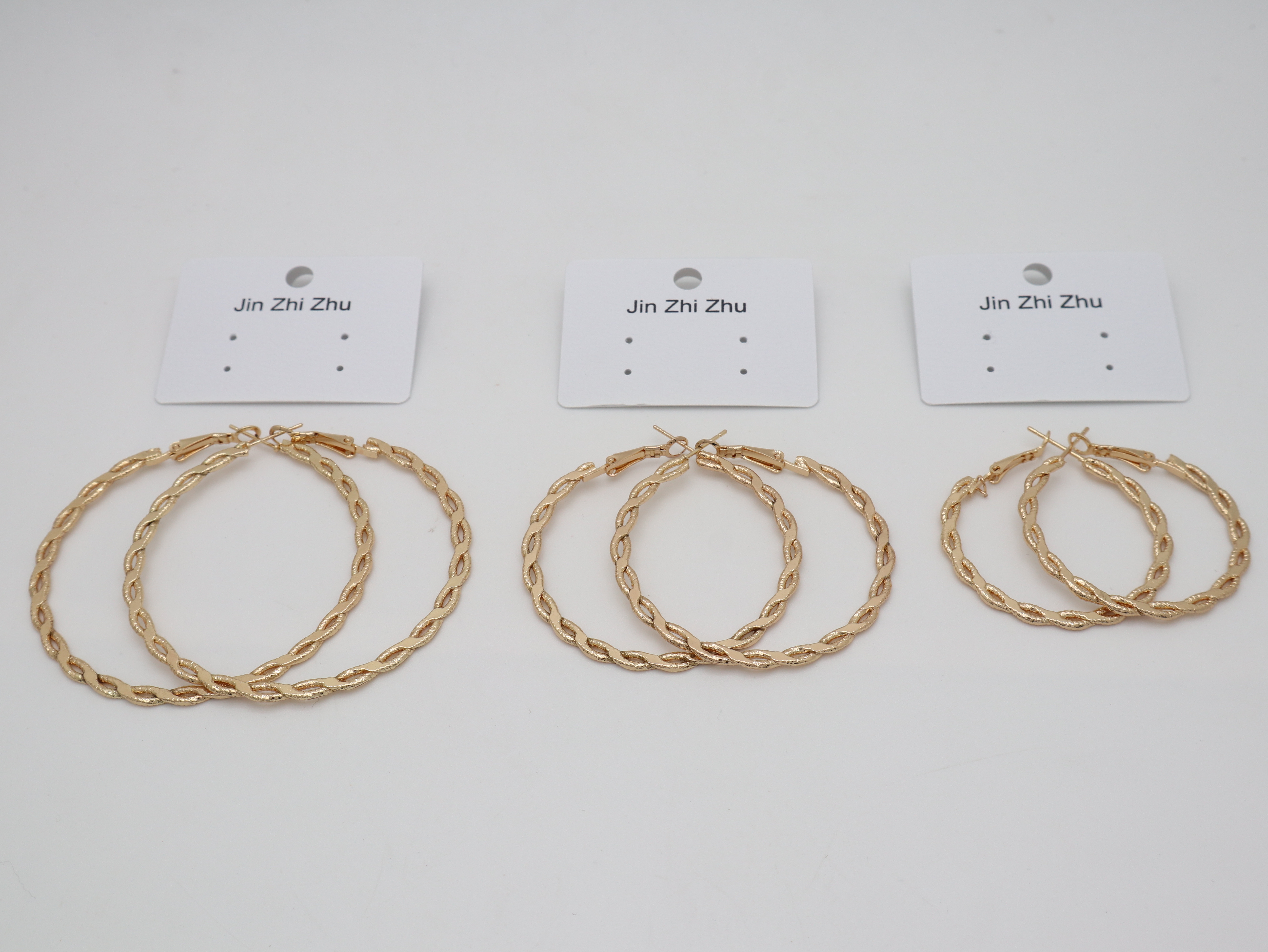 珍珠耳环精致饰品 优雅耳饰 高贵耳钉 珍珠饰品女士简约耳环耳饰潮流耳钉