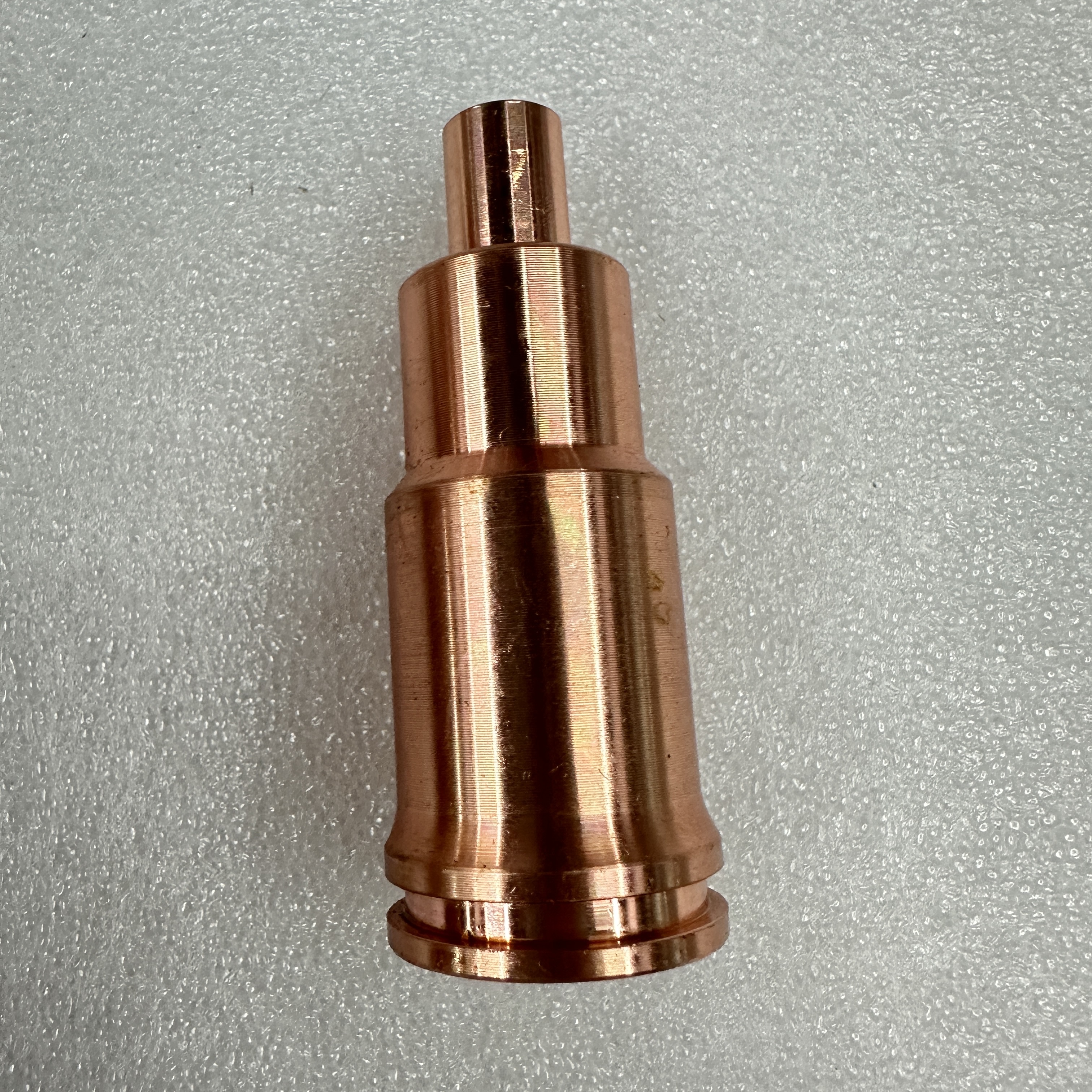 Auto parts for Volvo truck engine fuel nozzle sleeve 20903104
