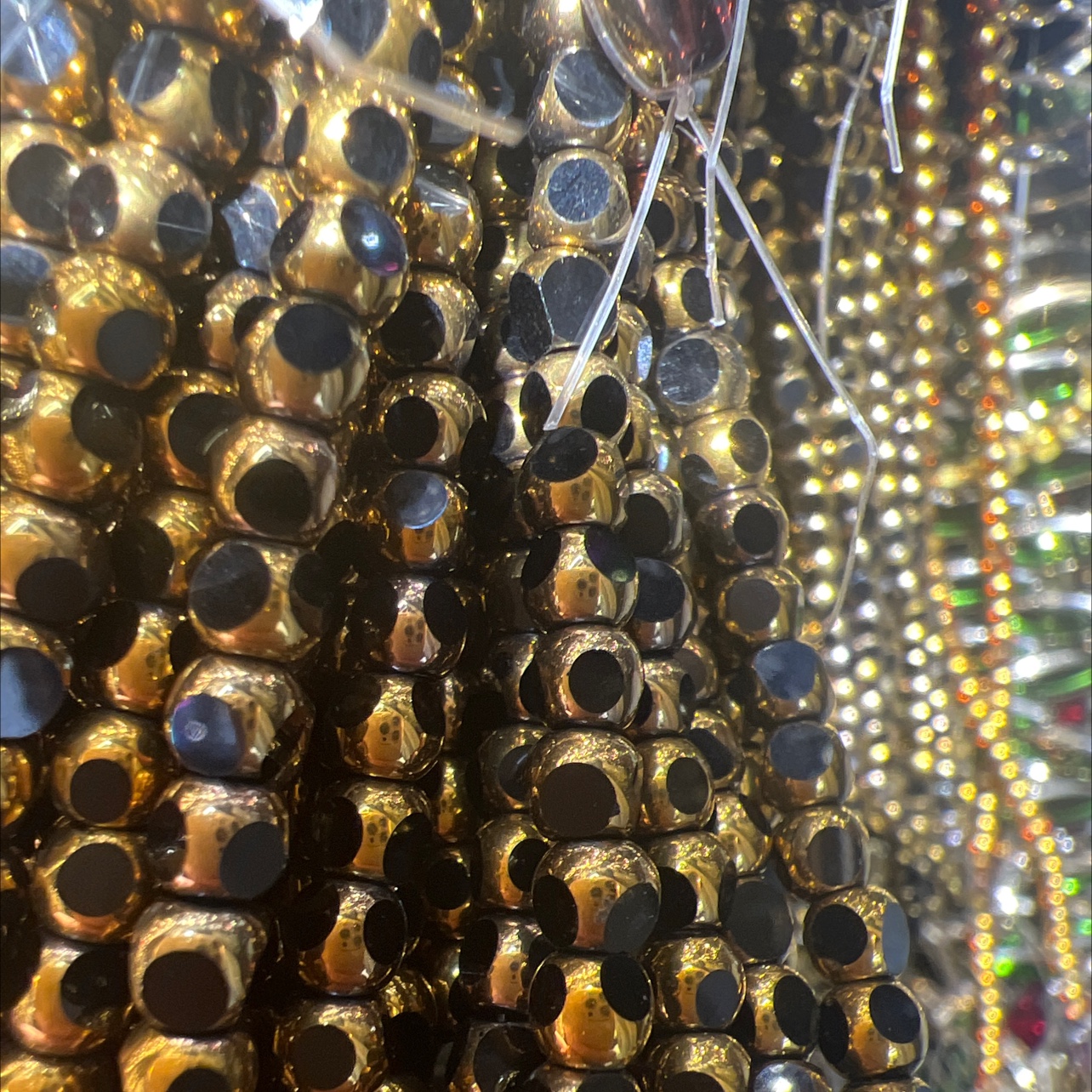 4厘4面电镀玻璃珠子款式新颖时尚独特潮流经典款民族风格适合各种风格饰品等详情图4