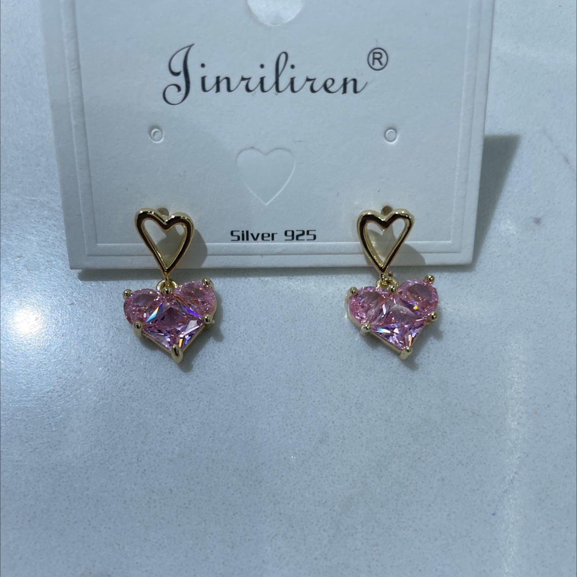 今日丽人韩版珍珠耳环 锆石镶嵌精致耳饰 优雅耳钉 时尚饰品 炫酷耳环款式 个性耳饰设计 珍珠耳钉潮流配饰产品图