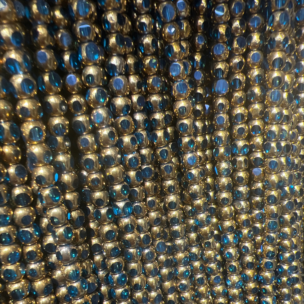 4厘4面电镀玻璃珠子款式新颖时尚独特潮流经典款民族风格适合各种风格饰品等详情图6