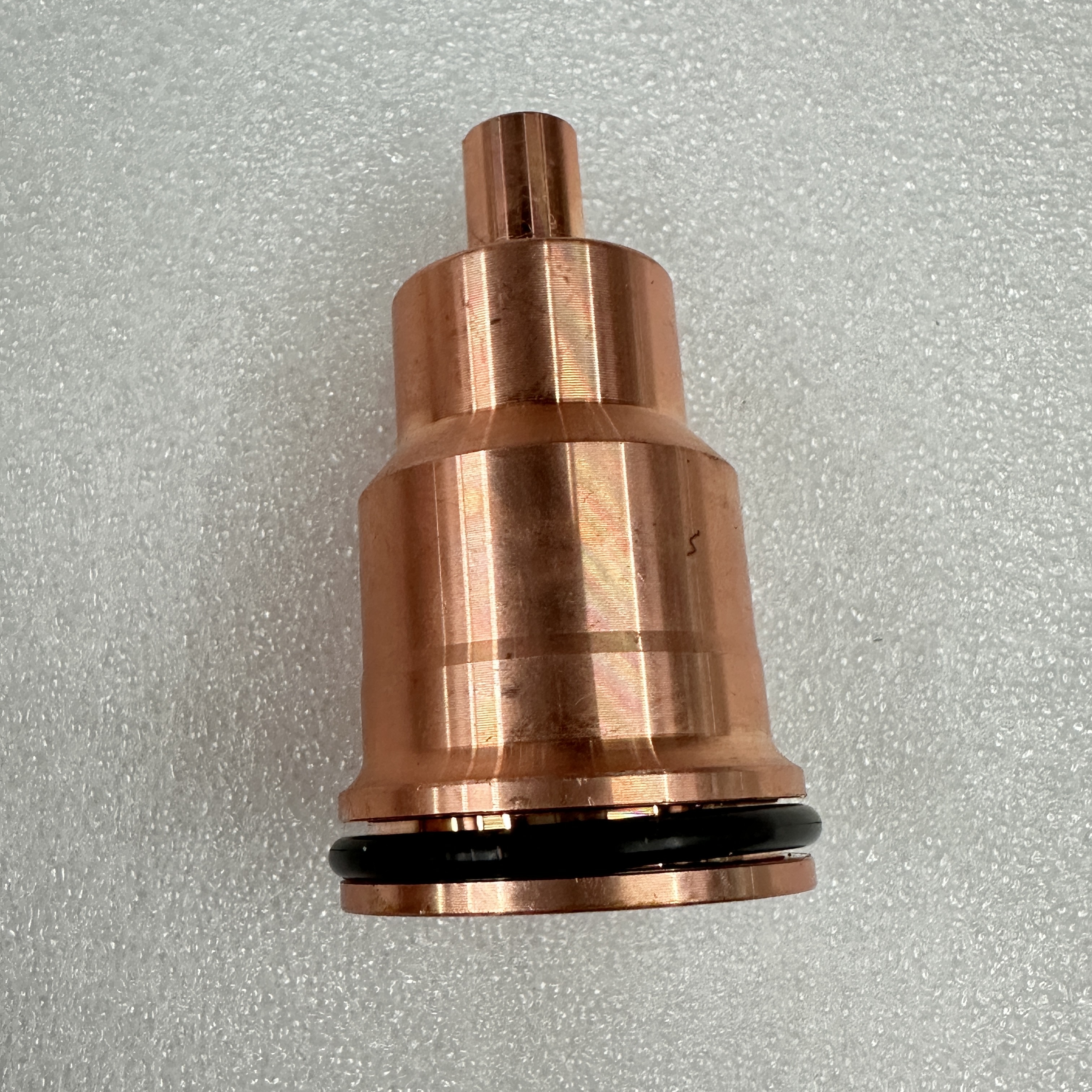 Truck fitting for Volvo D12 engine nozzle sleeve 21351717