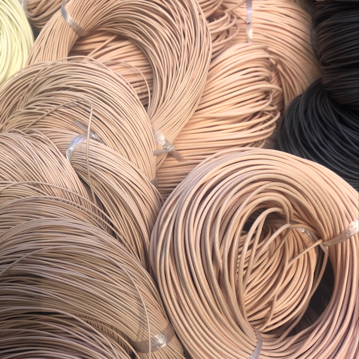 Leather rope auxiliary wire and tape