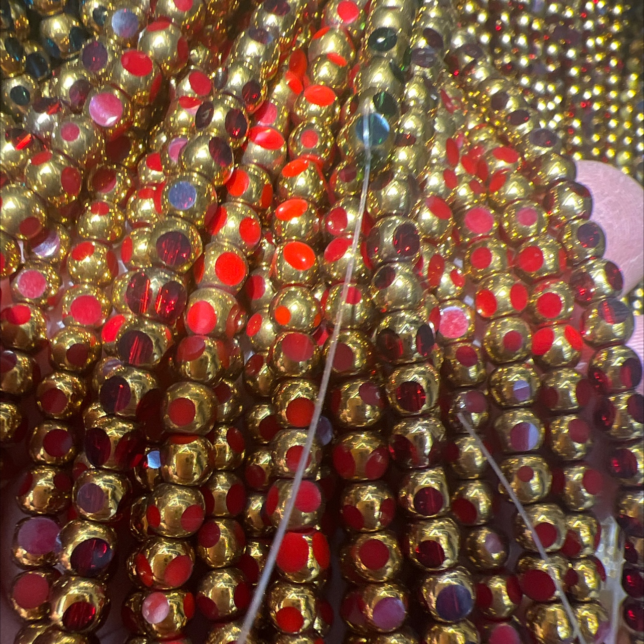 4厘4面电镀玻璃珠子款式新颖时尚独特潮流经典款民族风格适合各种风格饰品等详情图5