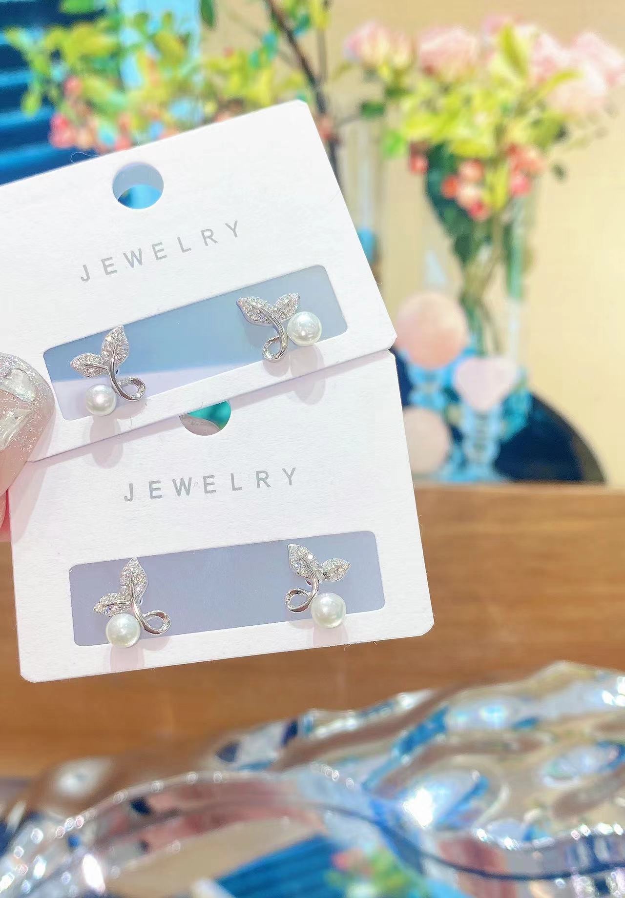 925纯银珍珠耳钉   简约时尚高级百搭款  混款批发   耳饰详情图4