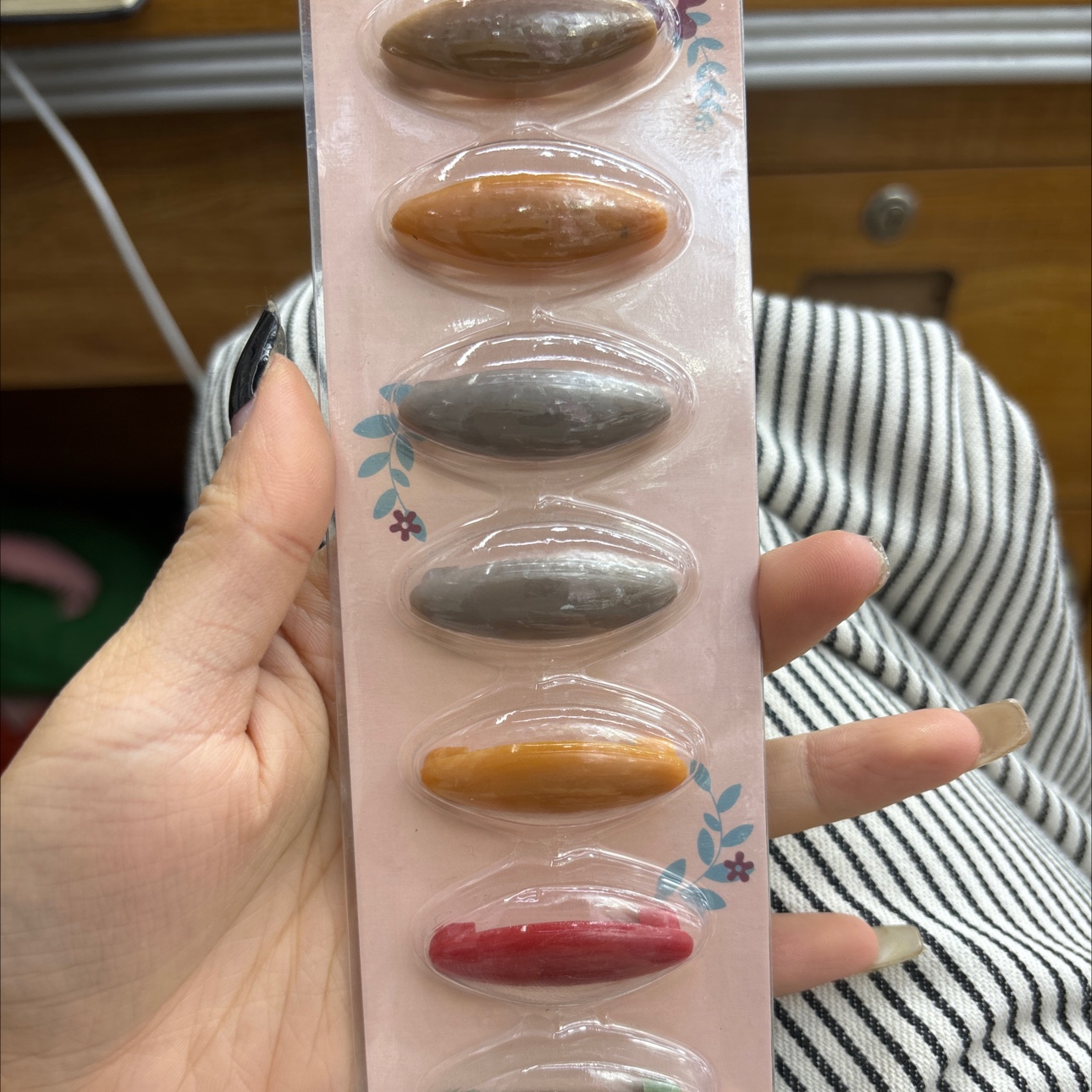 2024新款小平板彩色安全别针8个装穆斯林头饰