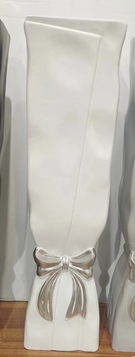 ins奶油风花瓶手捧花束陶瓷摆件客厅电视柜插花餐桌 北欧摆设花瓶细节图