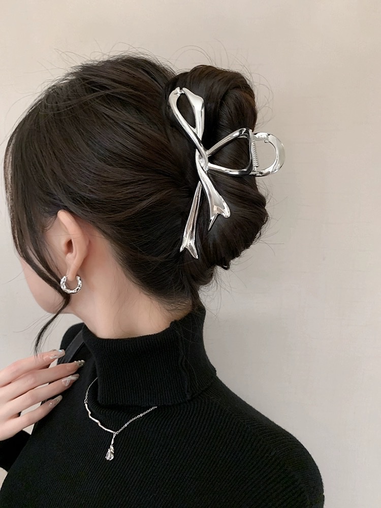 French designer LMKL's bowknot grab women's 2024 new high-end updo shark clip simple hair clip details Picture