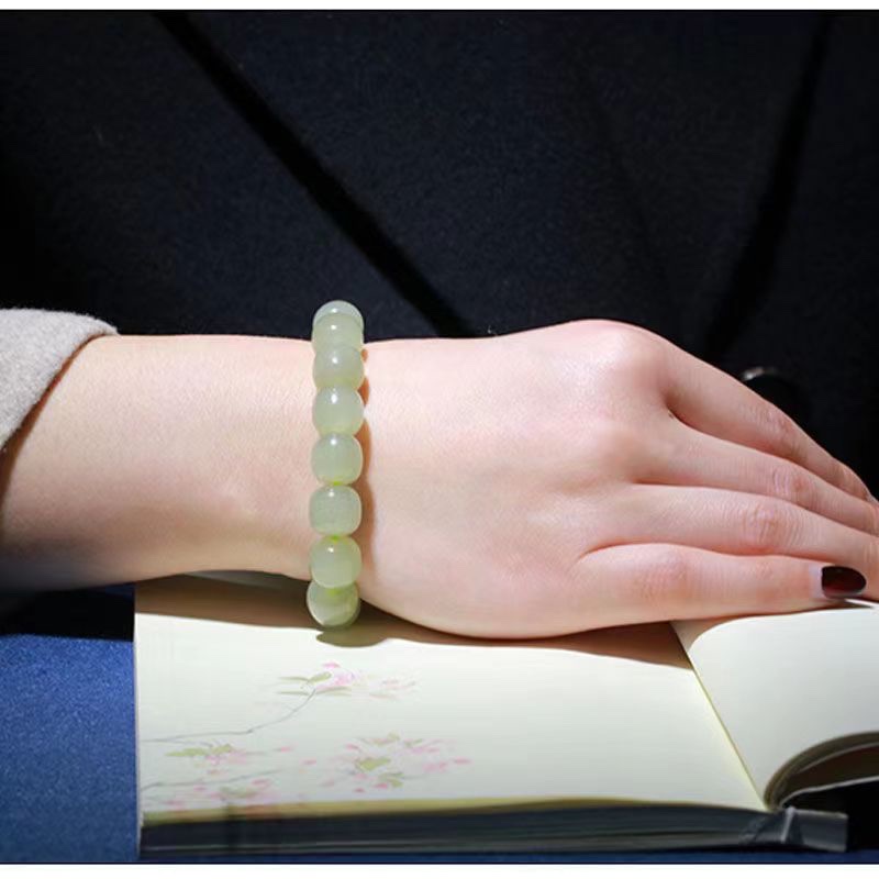 Natural Hetian jade, Qinghai material, Qingshui Sailor string, old-style beads for men and women, fine Hetian jade beads Specification image