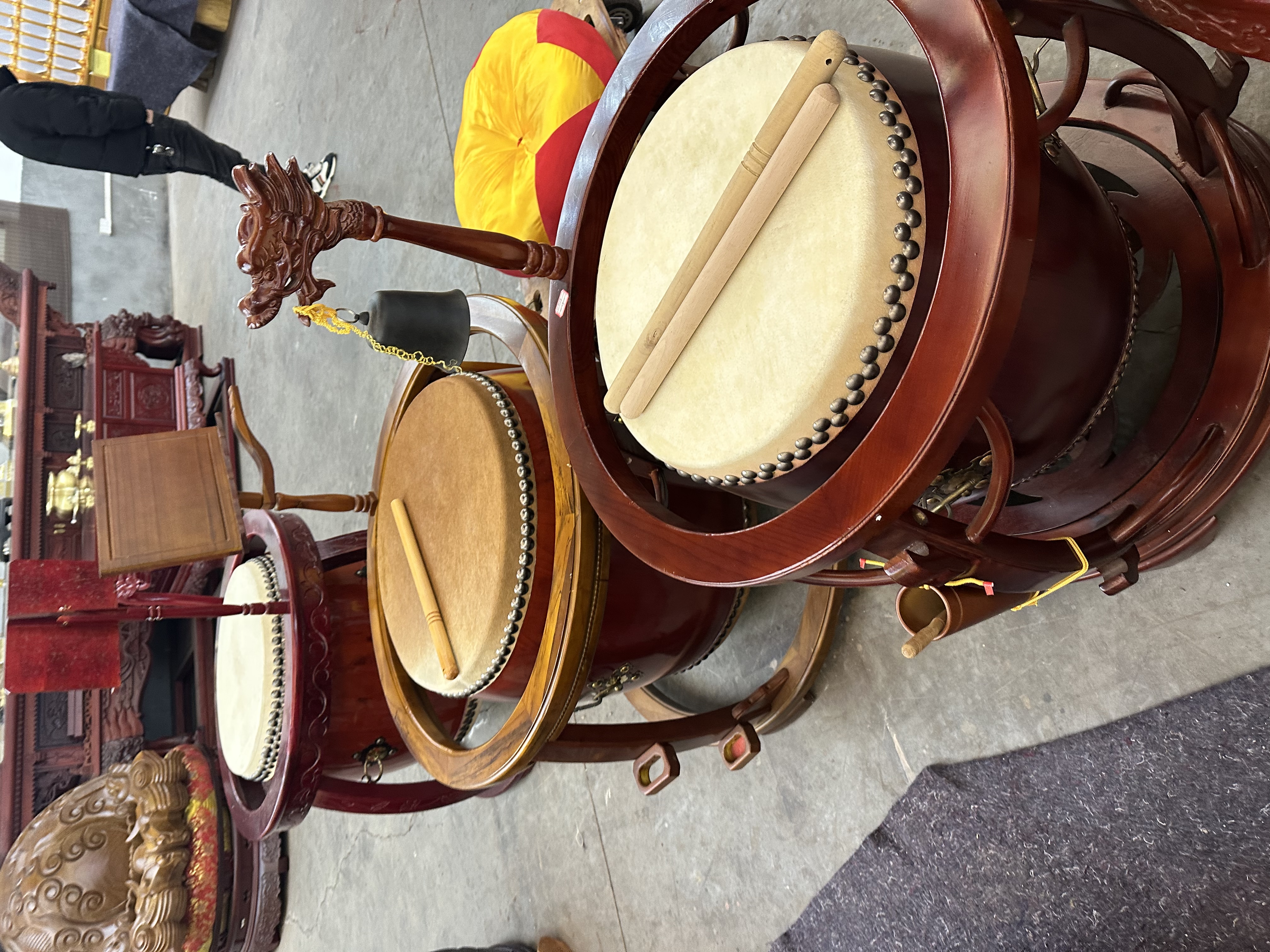 Specializing in the operation of temple supplies, ritual implements, gifts, halls for thousands and tens of thousands of Buddhas, and the design of Buddhist halls. All religious items such as Buddha statues, white marble, wood carvings and offerings detail image 10