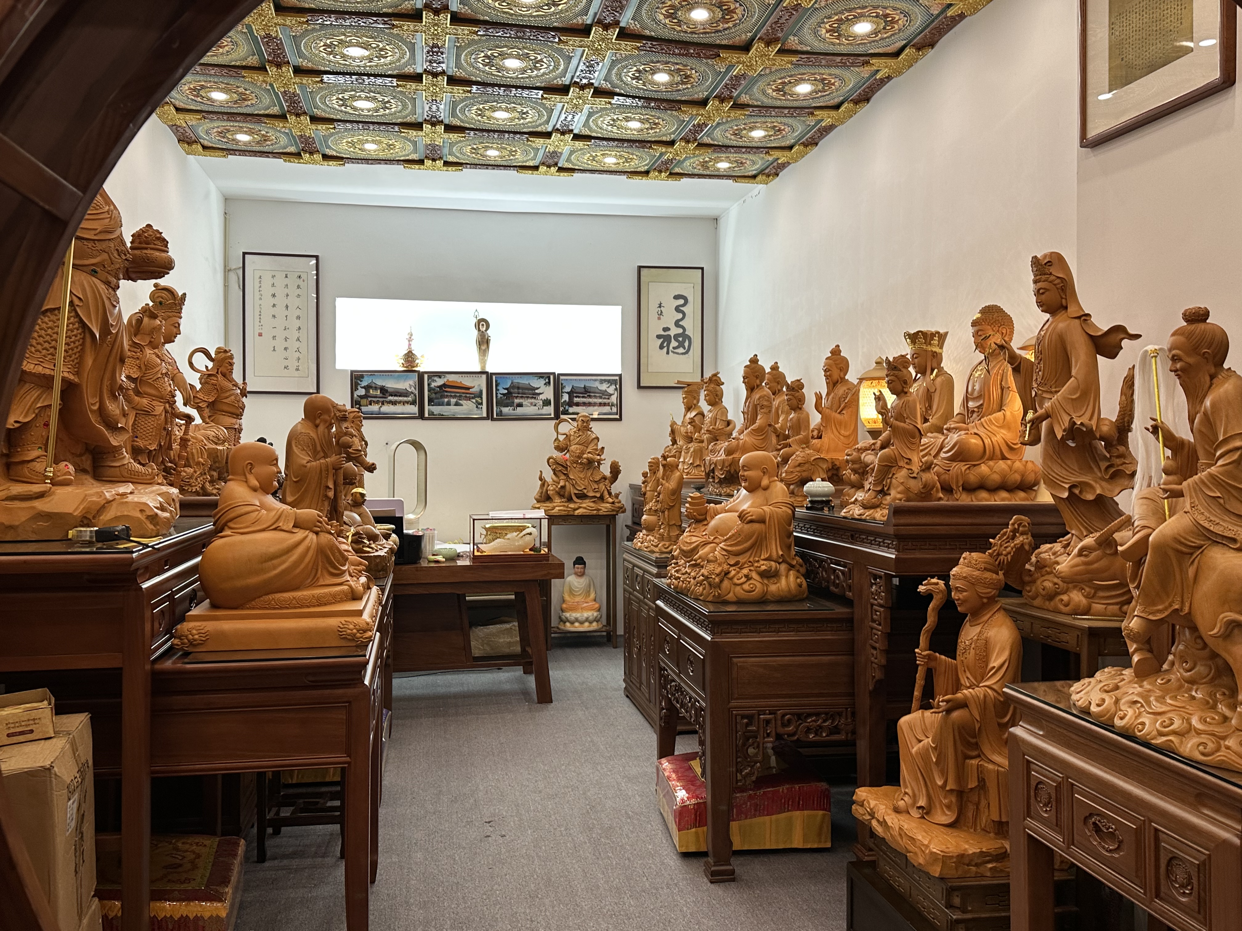 陶瓷佛像大佛像佛教文物妈祖神像佛牌家居摆件供奉装饰工艺品