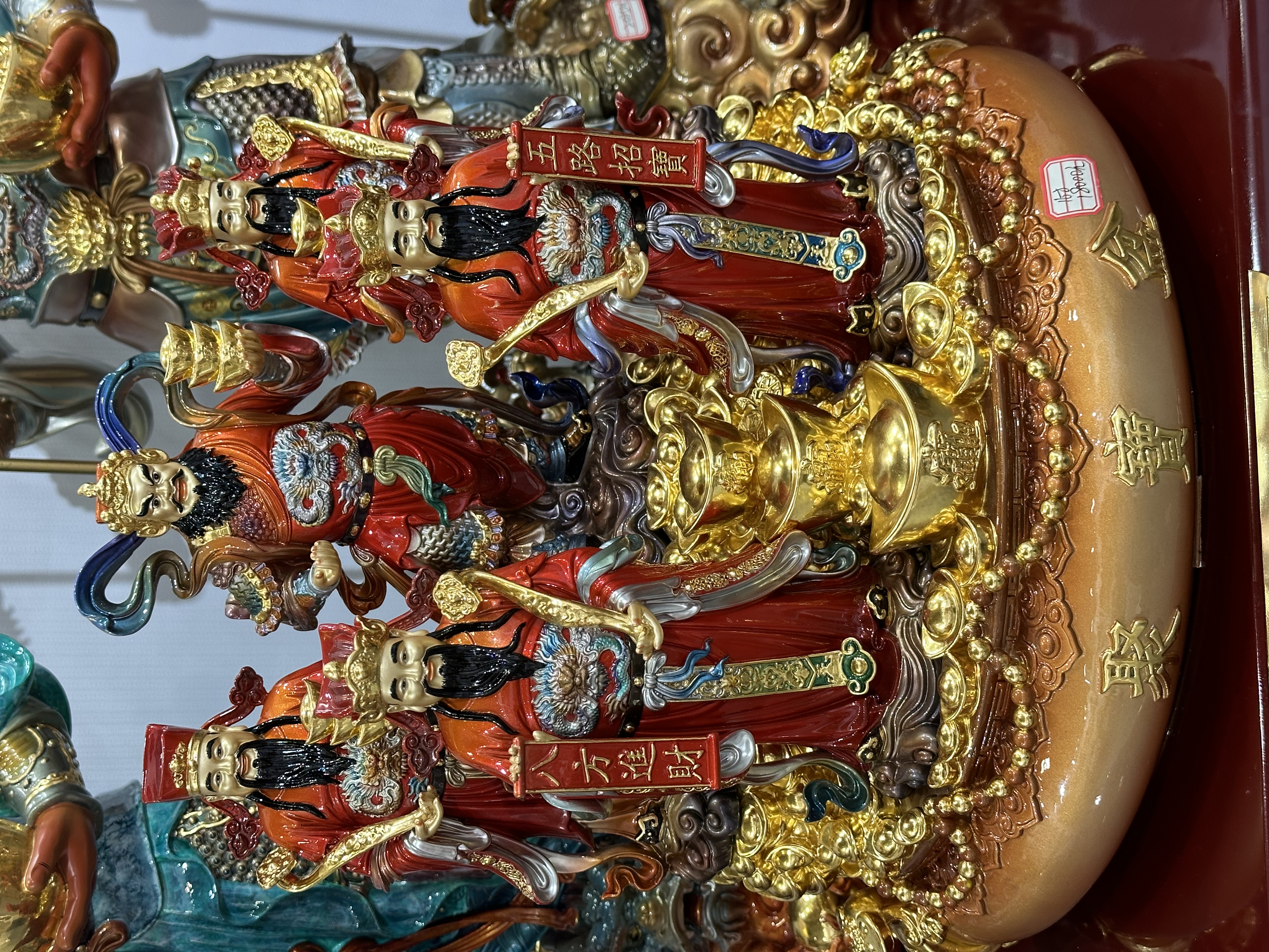 Specializing in the operation of temple supplies, ritual implements, gifts, halls for thousands and tens of thousands of Buddhas, and the design of Buddhist halls. All religious items such as Buddha statues, white marble, wood carvings and offerings detail image 3