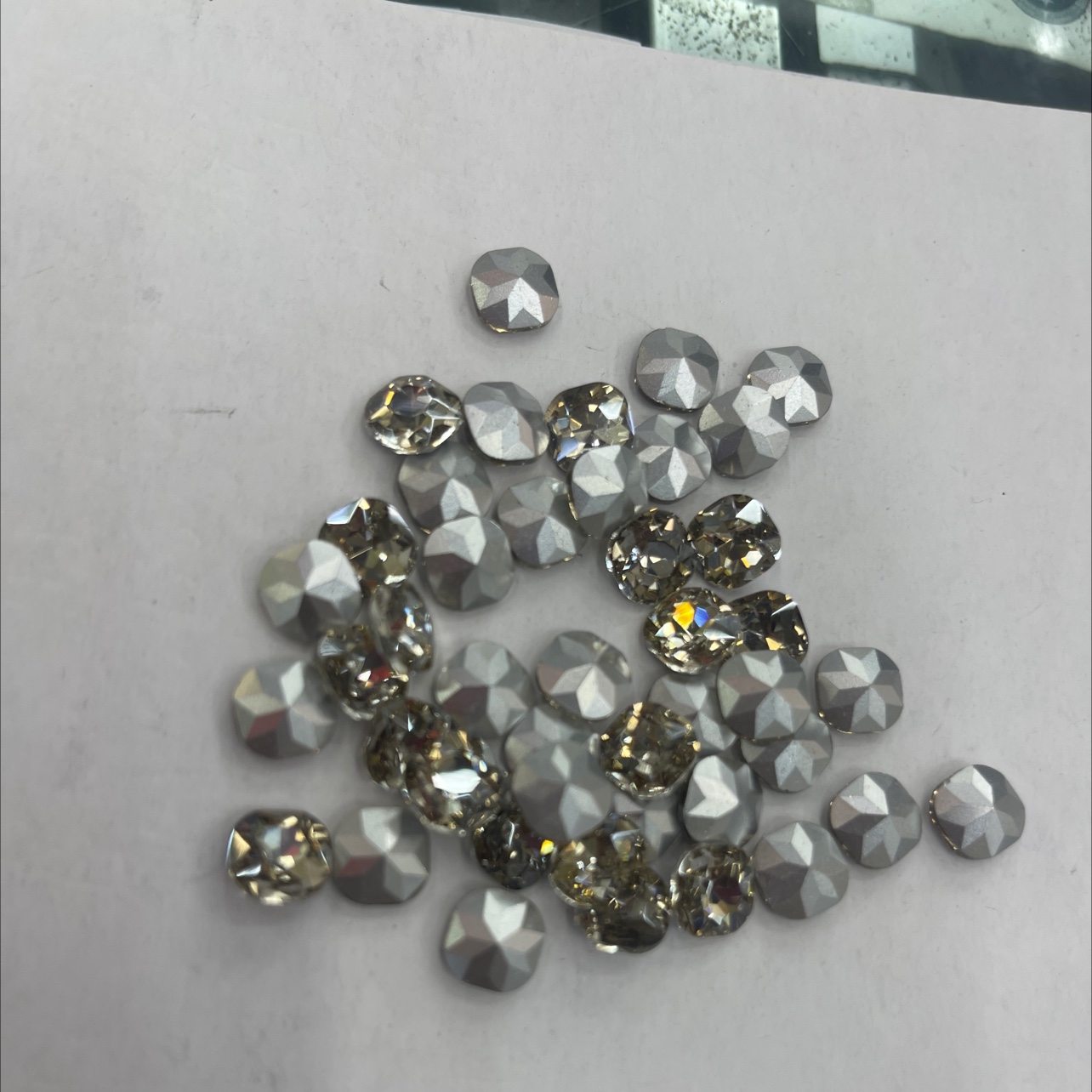 透明灰美甲钻！爆款流行、时尚潮流、个性精致