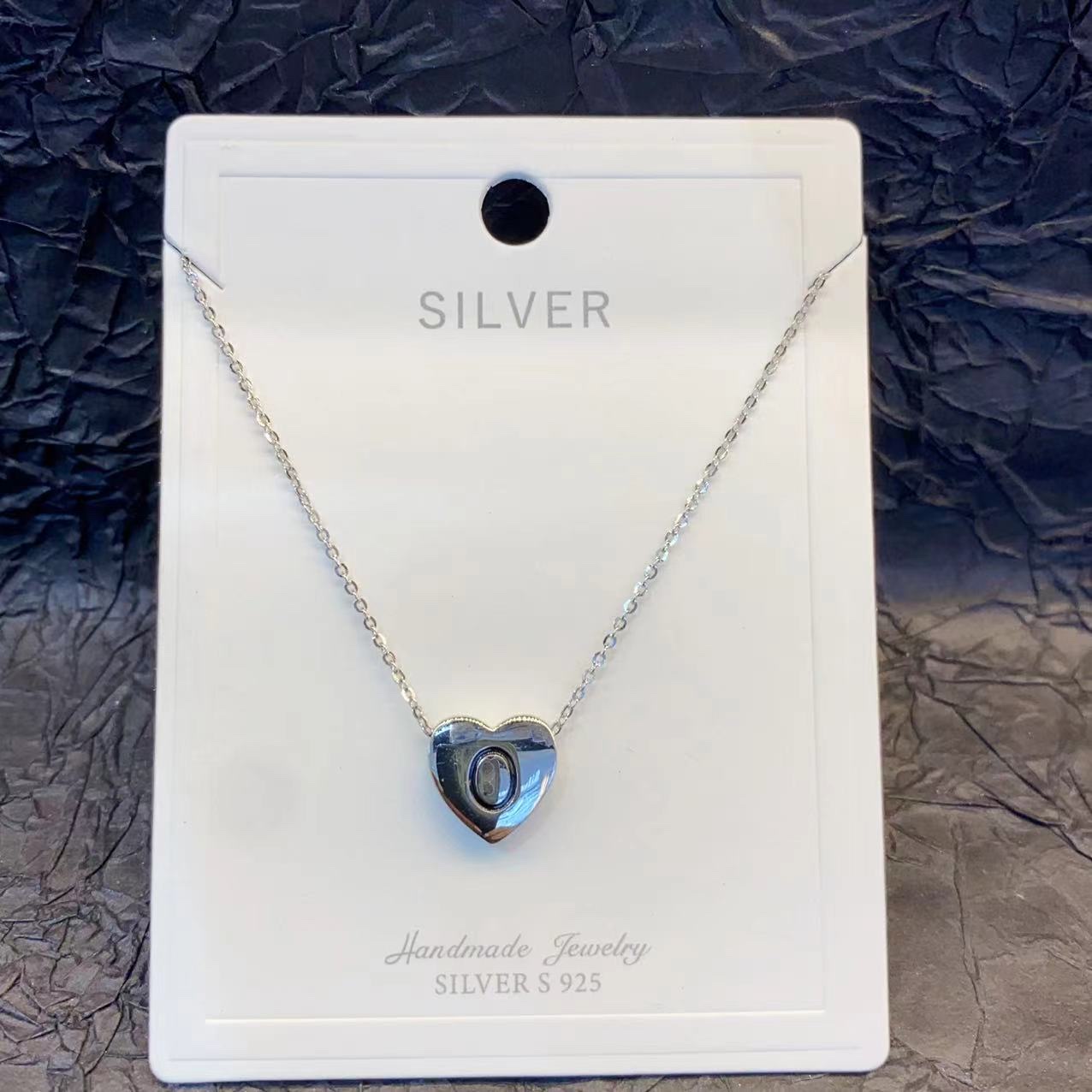 925纯银爱心项链2024新款韩国银色小众心形吊坠蛇骨锁骨链轻奢首饰详情1