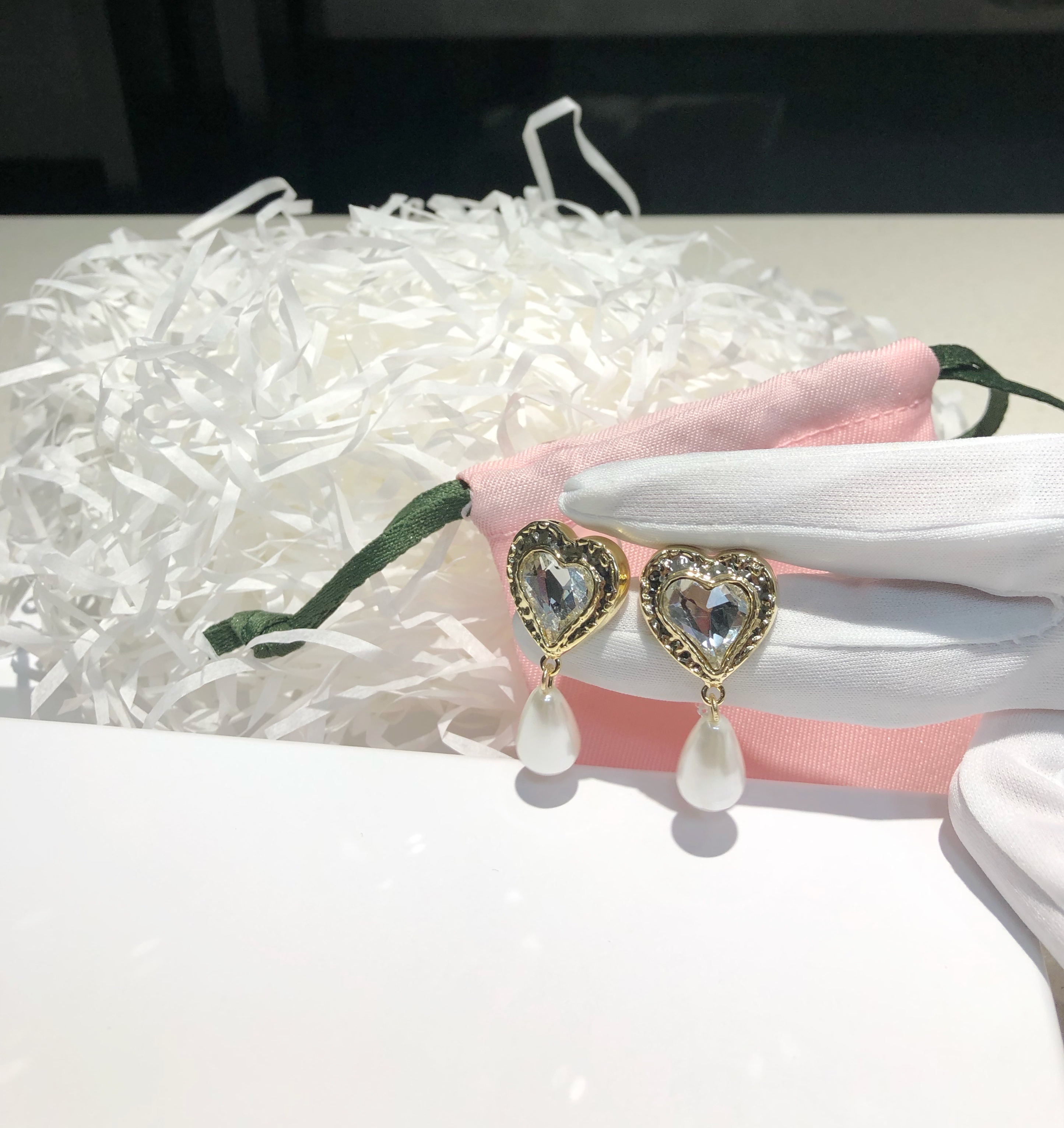 珍珠饰品 精致耳钉 女士时尚耳饰 简约优雅耳环配饰珍珠饰品细节图