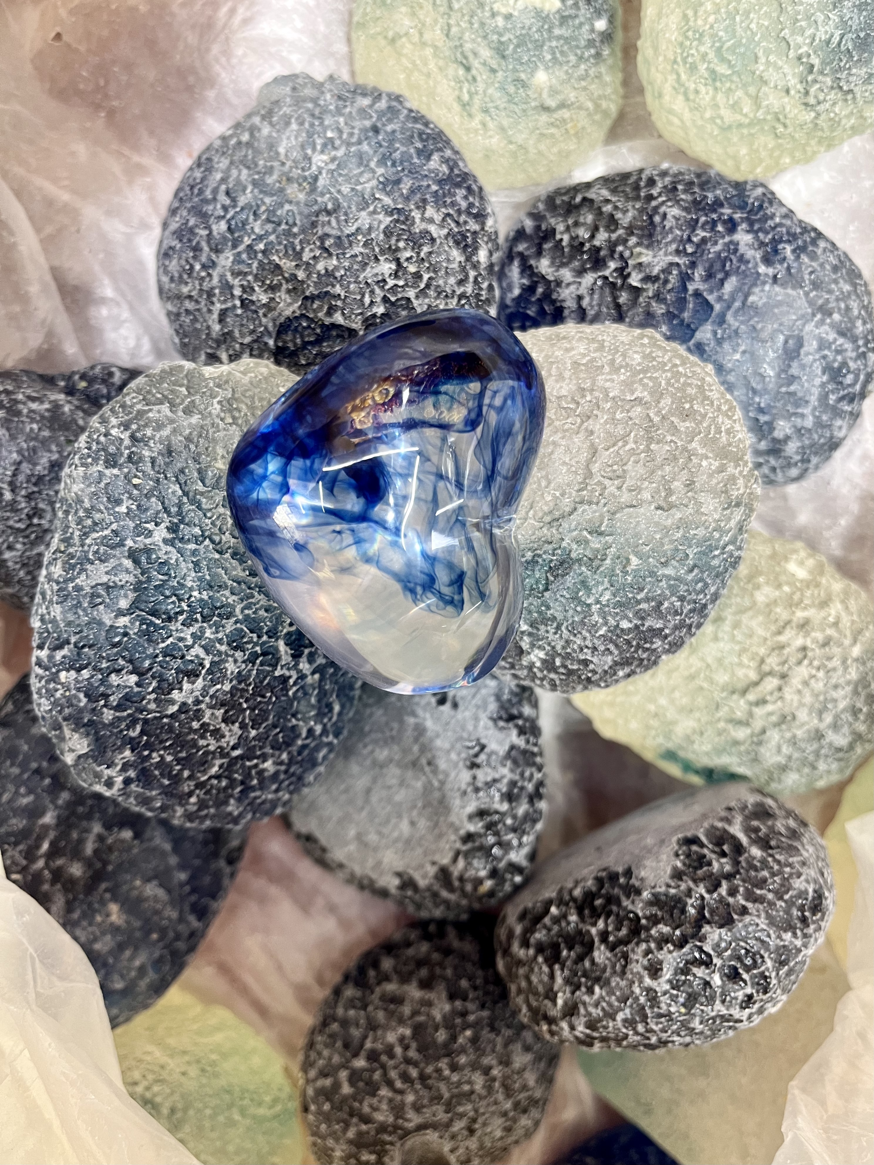 宝石工艺品实物图