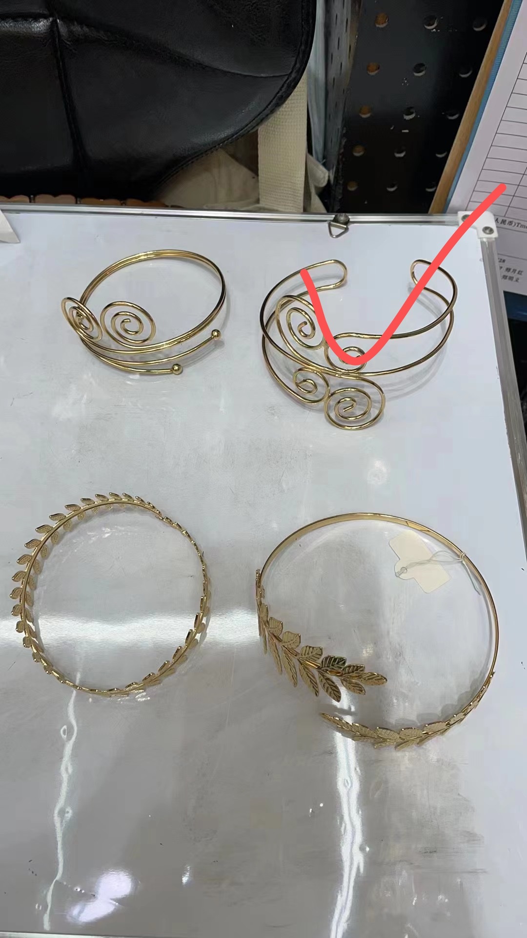 Pandora Jade Bracelet, exquisite jingle bracelet, green jade hand-carved bracelet, women's fashionable accessory