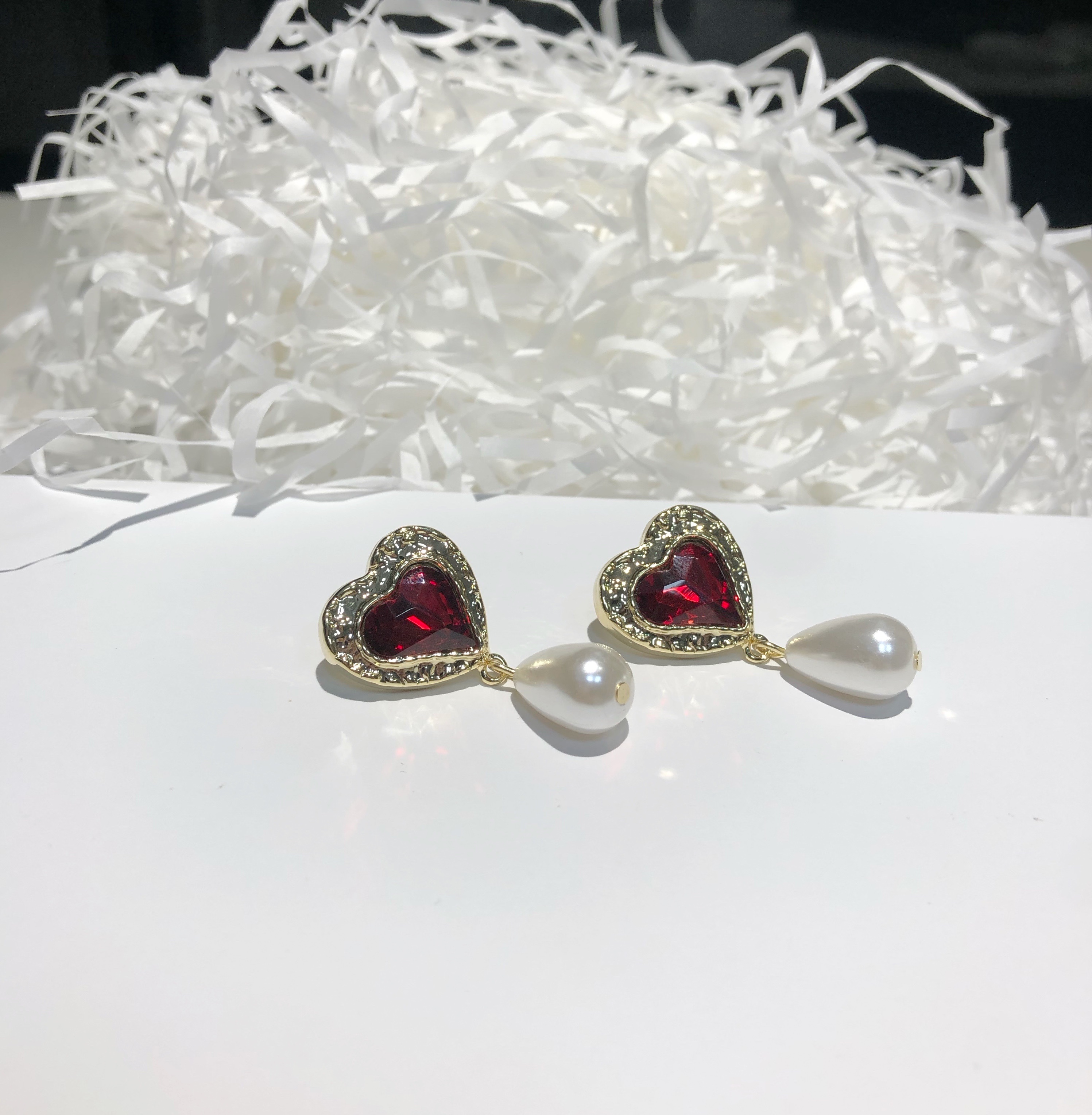 珍珠饰品 精致耳钉 女士时尚耳饰 简约优雅耳环配饰珍珠饰品