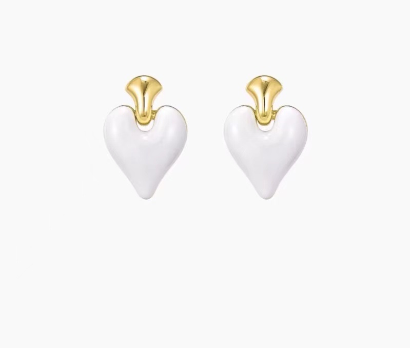 精致桃心珐琅釉耳饰 简约时尚女士首饰礼物新款饰品饰品产品图