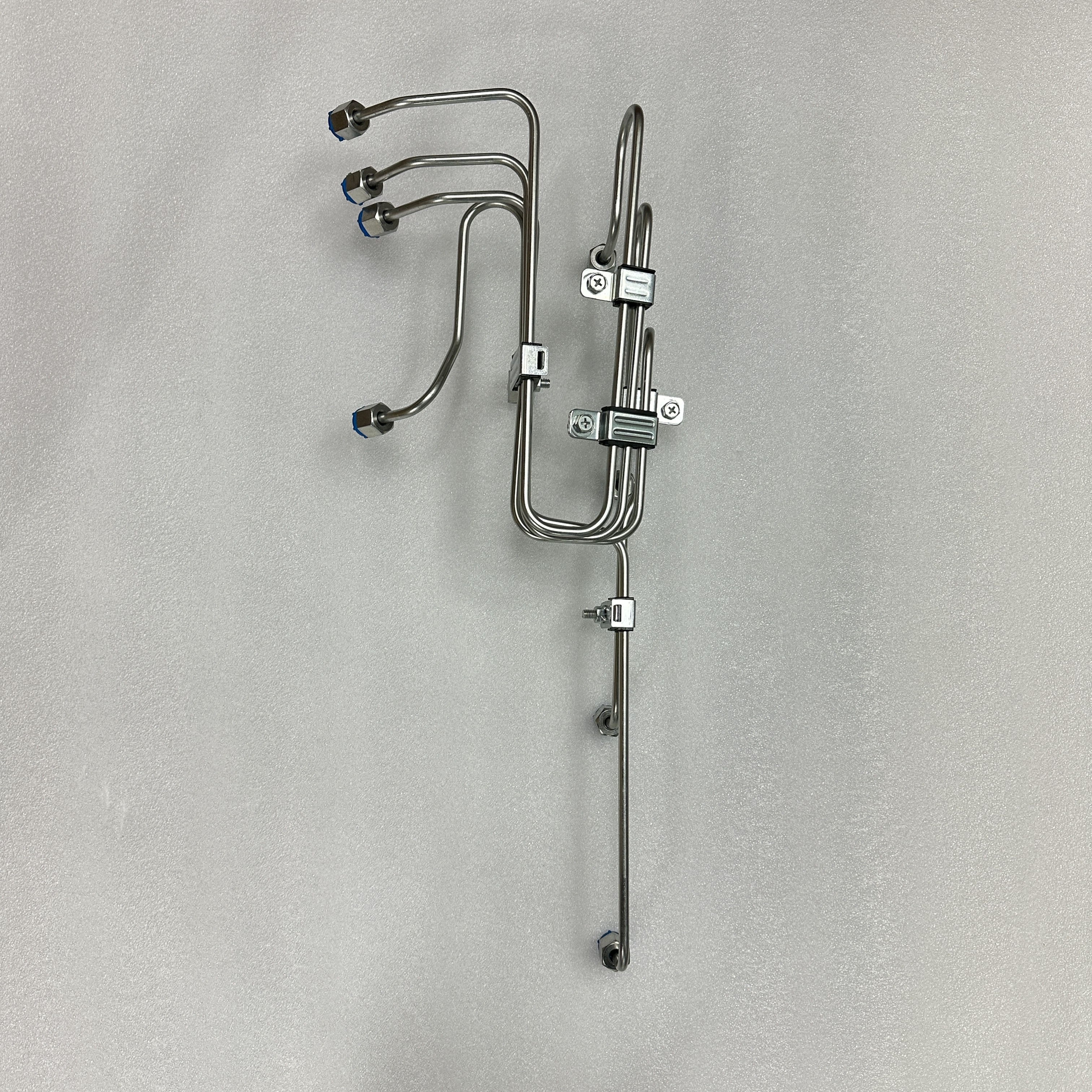 وتطبق قطع غيار السيارات على أنابيب ذات أسطوانات من طراز M422 (4220708133) Item Picture