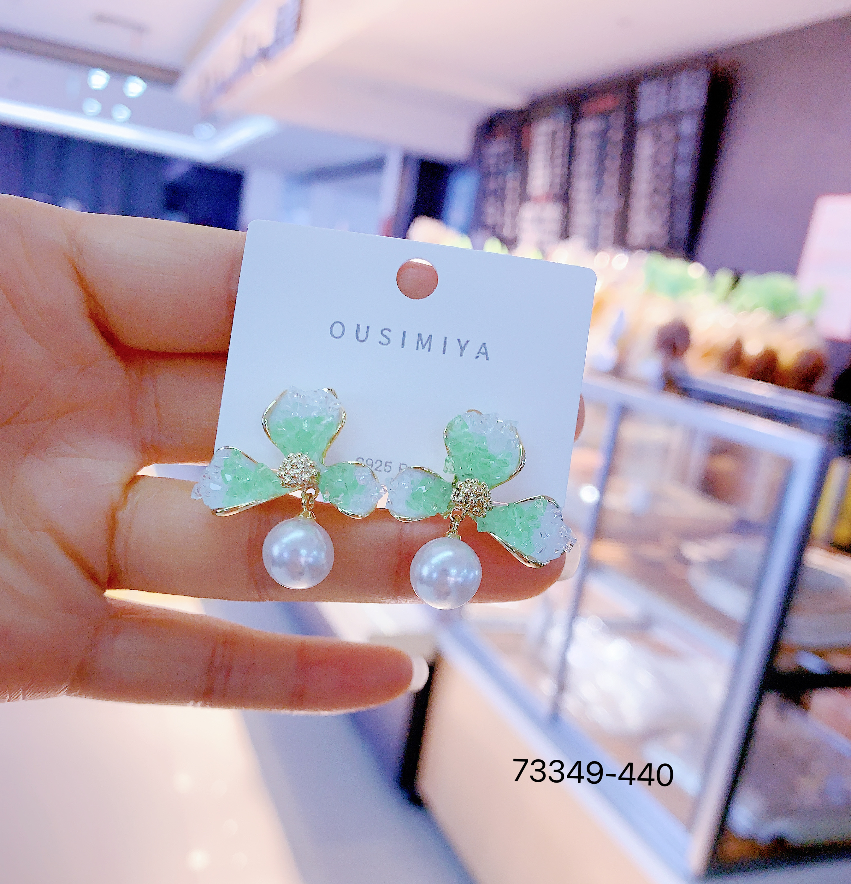 韩版潮流时尚彩色水晶加珍珠耳环，三色可选欧斯米亚