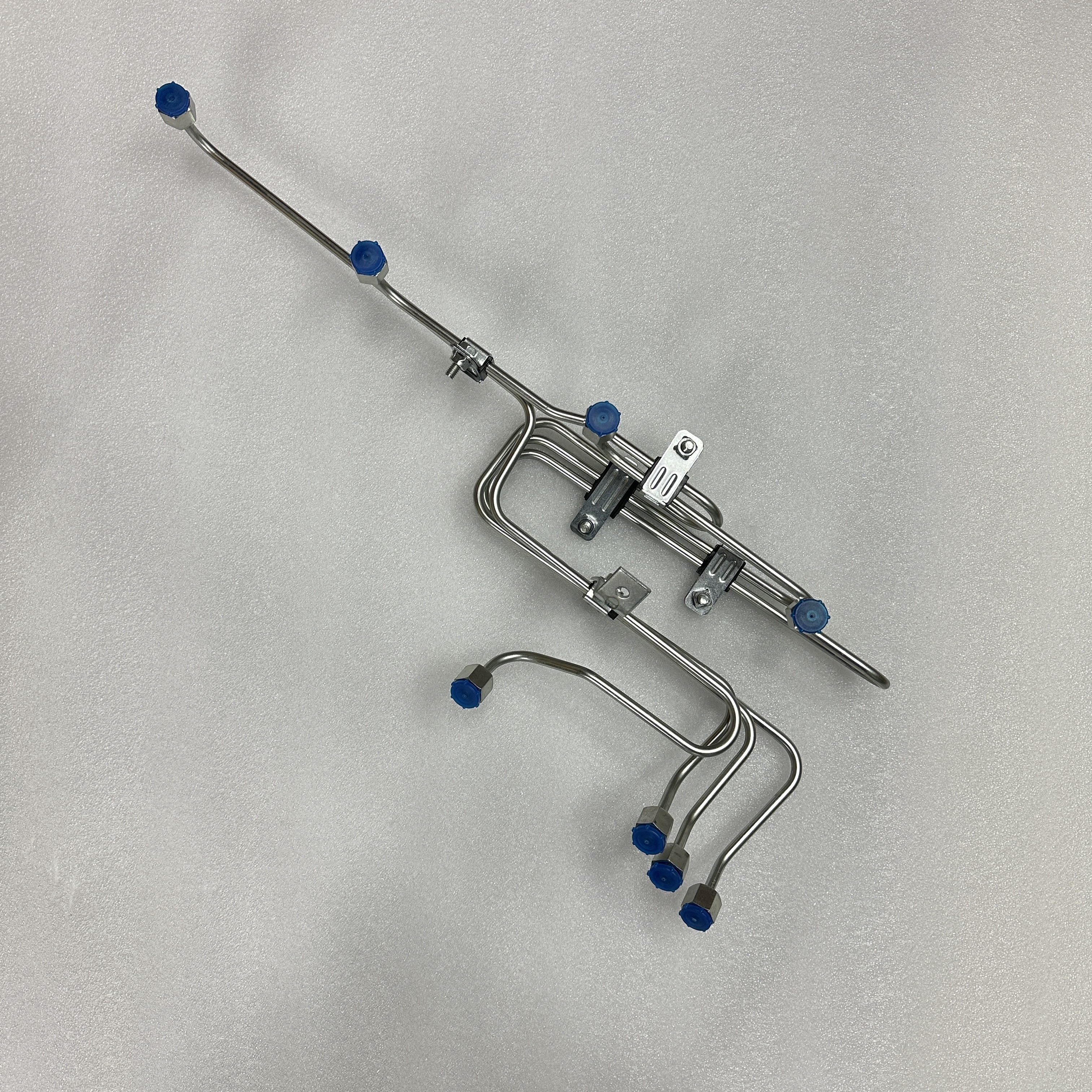 وتطبق قطع غيار السيارات على أنابيب ذات أسطوانات من طراز M422 (4220708133) details Picture