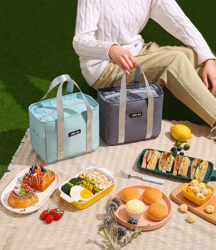 Lunch box, hand-held insulated bag, waterproof small meal bag for office workers and students, thick aluminum foil bento bag with large rice bag detail image 2