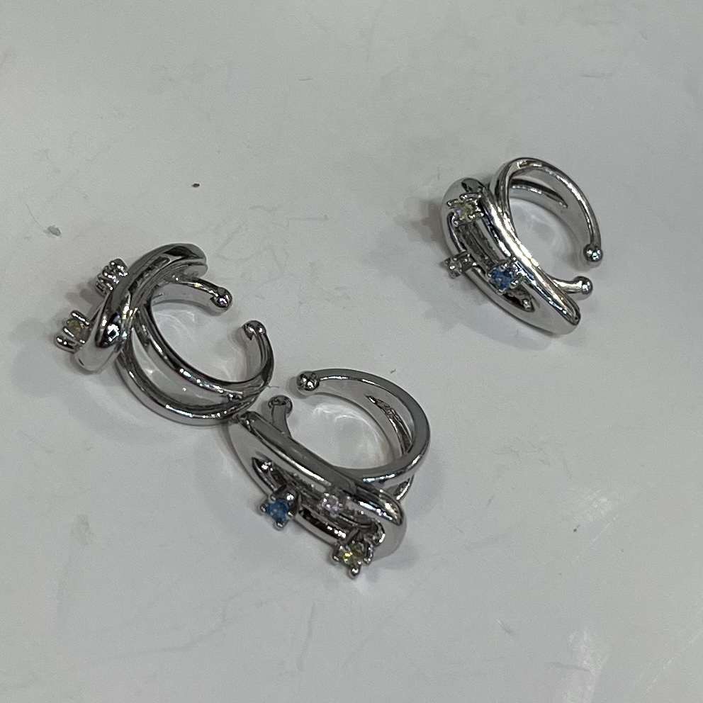 彩色多巴胺色系耳夹饰品 精致耳钉 女士优雅耳饰 简约时尚耳环礼物装饰