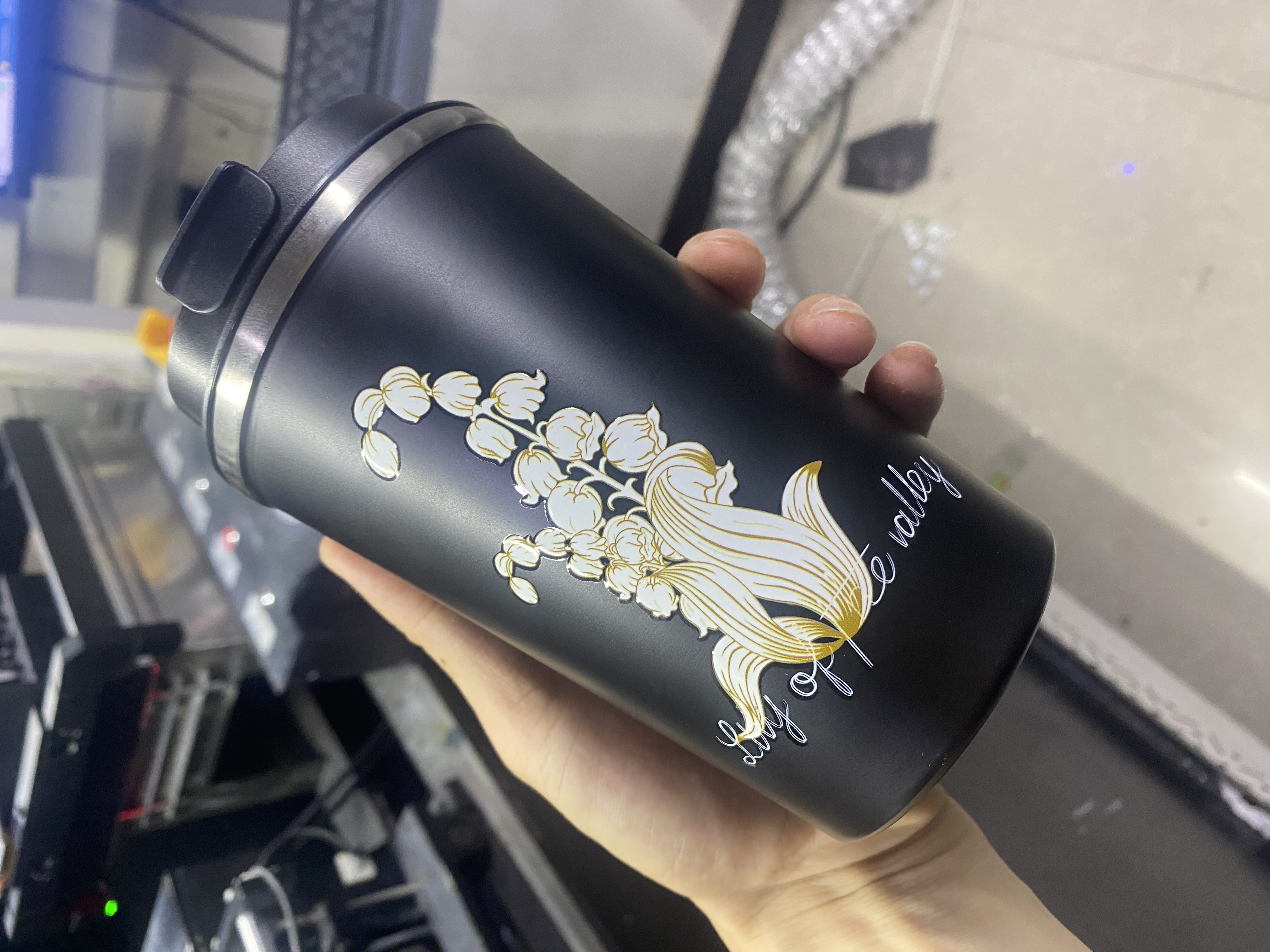 铃兰七号保温杯陶瓷内胆咖啡杯内喷陶瓷水杯不锈钢杯子产品图