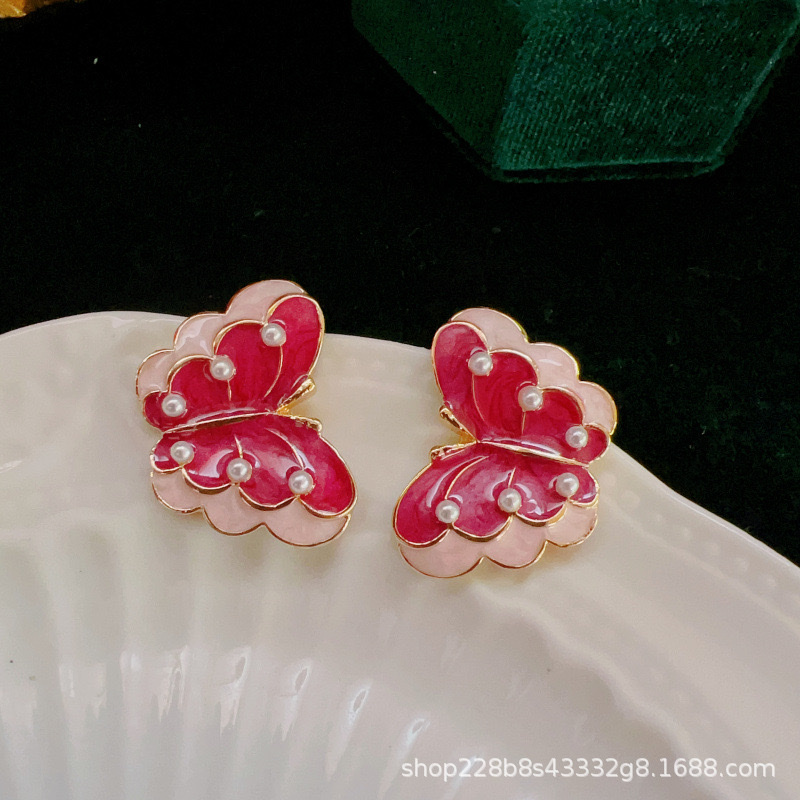 Qingdao Honggang Handicrafts Butterfly 925 Silver Needle Stud Earrings Pearl Small, elegant, French, versatile, cute and fresh earrings and Earrings Accessories detail image 3