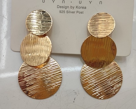 高级感饰品 精致耳饰 合金材质 时尚潮流耳环款式饰品耳饰耳环详情图4