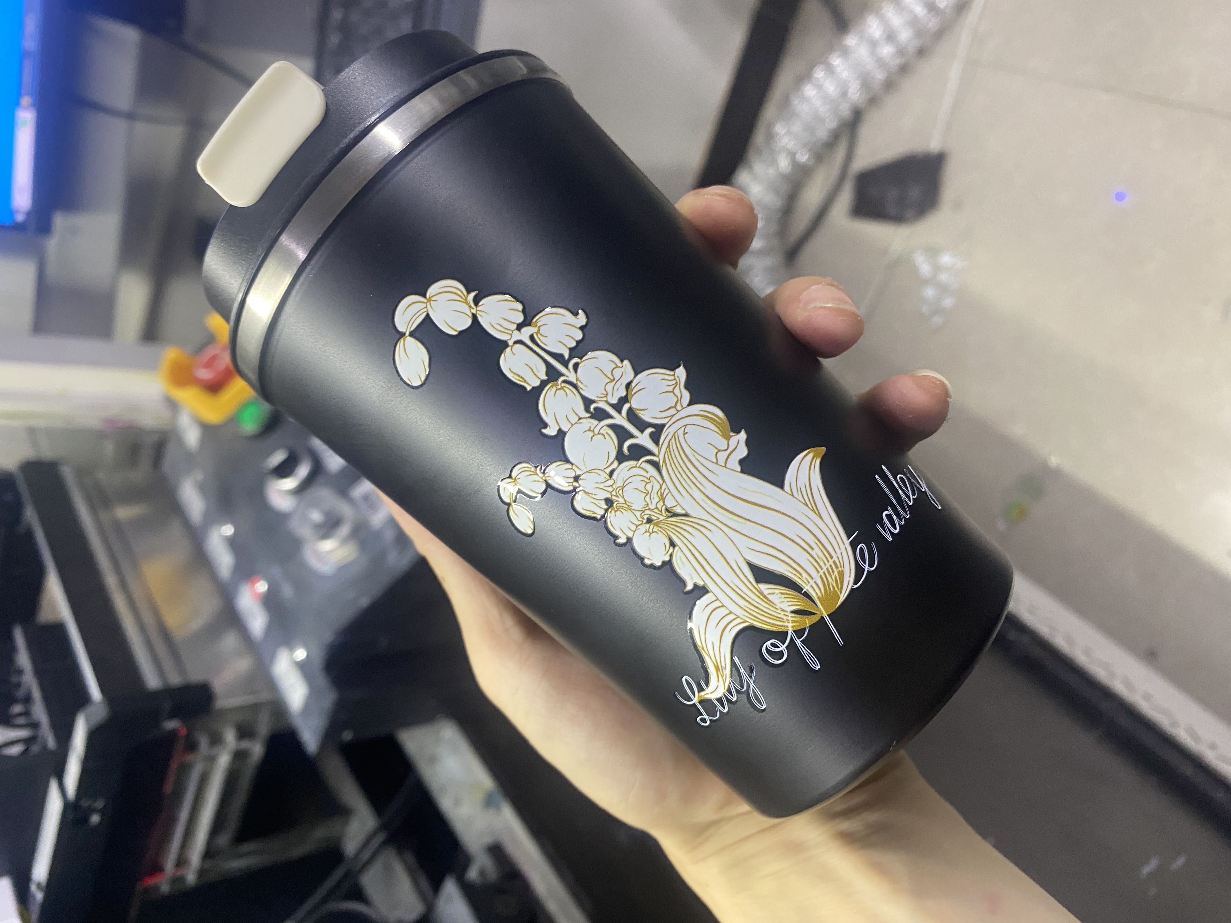 铃兰七号保温杯陶瓷内胆咖啡杯内喷陶瓷水杯不锈钢杯子细节图