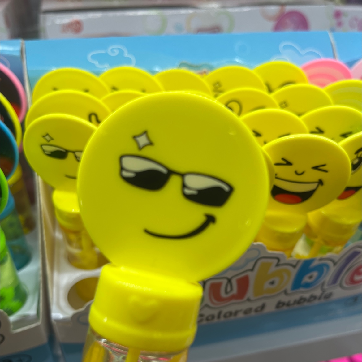 儿童玩具泡泡机儿童夏季卡通，多变表情趣味十足，多款表情包泡泡玩具产品图