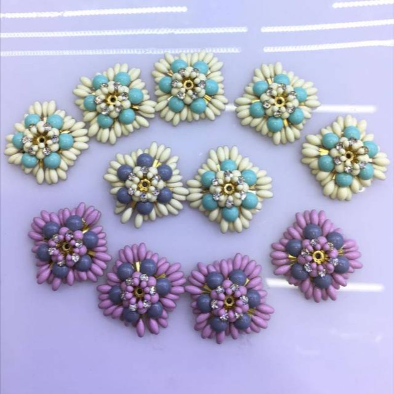 厂家直销滴油花六层仿真小花diy中孔缝纫321321饰品配件服装22辅料